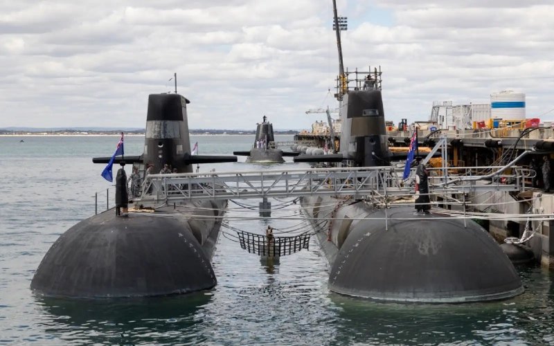 Australia advances nuclear submarine plans