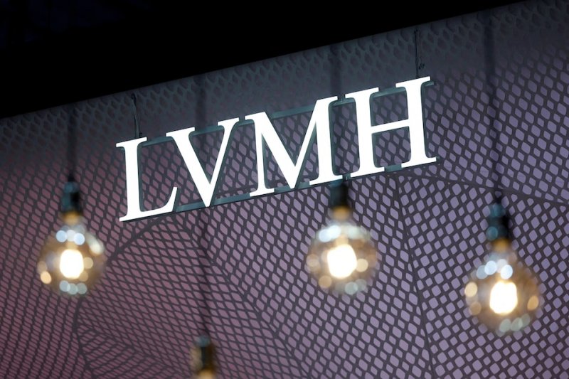 LVMH ownership: Arnault family hits 50% threshold