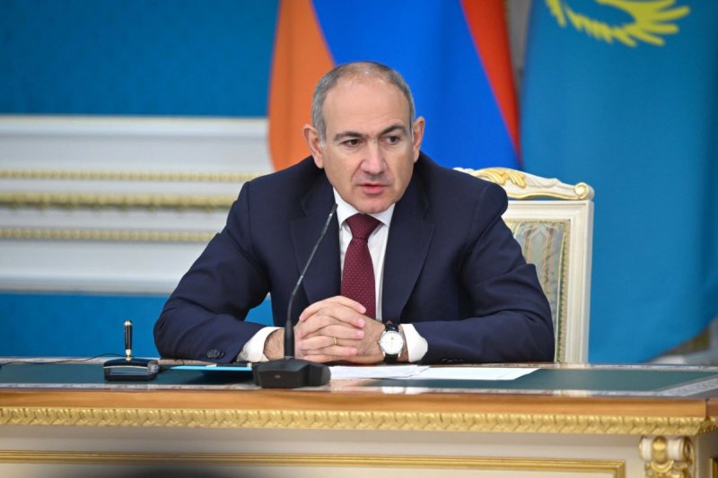 Armenian PM says no plans to close Russian military base in Gyumri