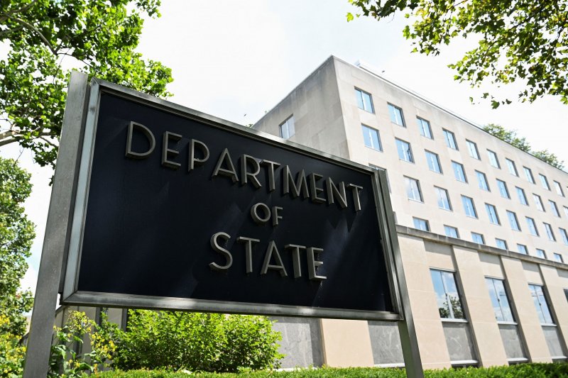 US authorizes departure of some embassy personnel from Israel