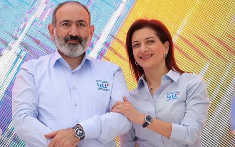 Armenian PM Nikol Pashinyan's civil marriage with his wife Anna Hakobyan ends