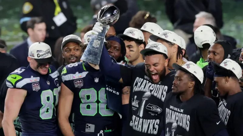 Seahawks dominate Patriots to claim second Super Bowl 