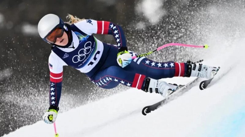 American skier Lindsey Vonn involved in crash during downhill race at Milano Cortina Games  -VIDEO 