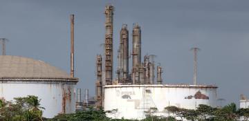 Venezuela eyes oil output boost after U.S. sanctions ease