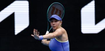 Anisimova cruises into Australian Open round two