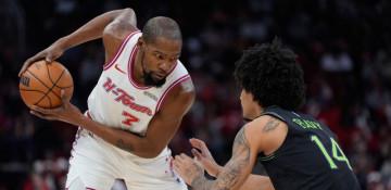 Durant passes Nowitzki for 6th place on NBA career scoring list