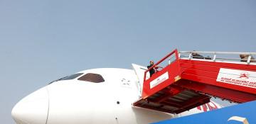 Air India probes crew actions in Boeing fuel switch scare 