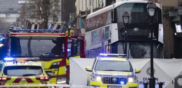 Dublin bus crash kills 1, injures 3 