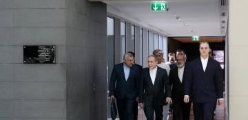 Iran-US talks start in Oman