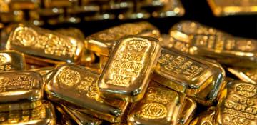 Gold edges lower as markets assess Fed outlook