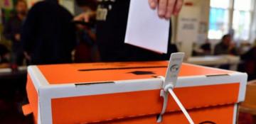 New Zealand poll shows shifting voter support