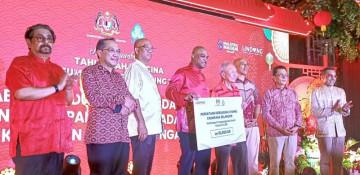 Malaysians eagerly welcome Year of the Horse