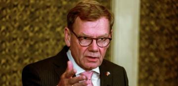 Germany urges Hungary to support EU Russia sanctions