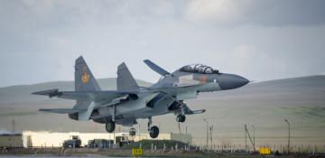 Su-30SM fighter jet crashes in Kazakhstan