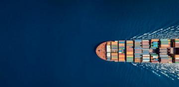 Reports: Oil companies stop fuel shipments in the Strait of Hormuz