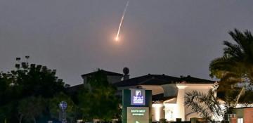 Projectiles over Dubai - PHOTO  