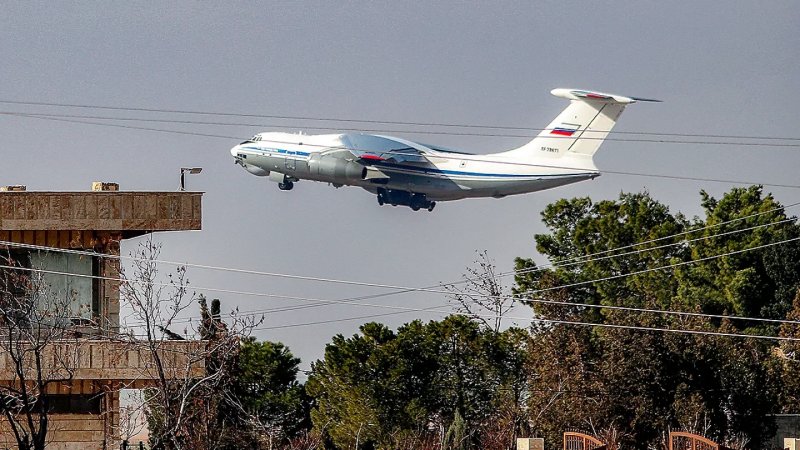 Russian military aircraft lands in Cuba after secretive route