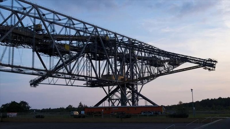 Canadian miner halts Cuba ops over fuel shortage