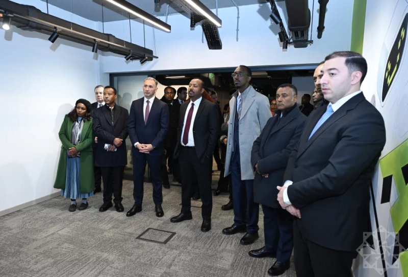 Ethiopian Prime Minister tours Azerbaijan's AI Academy