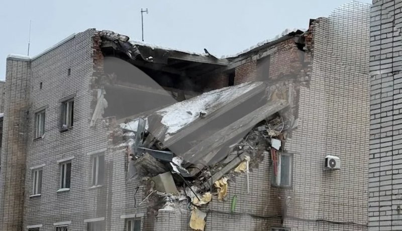 Explosion reported at military building in Russia’s Leningrad 