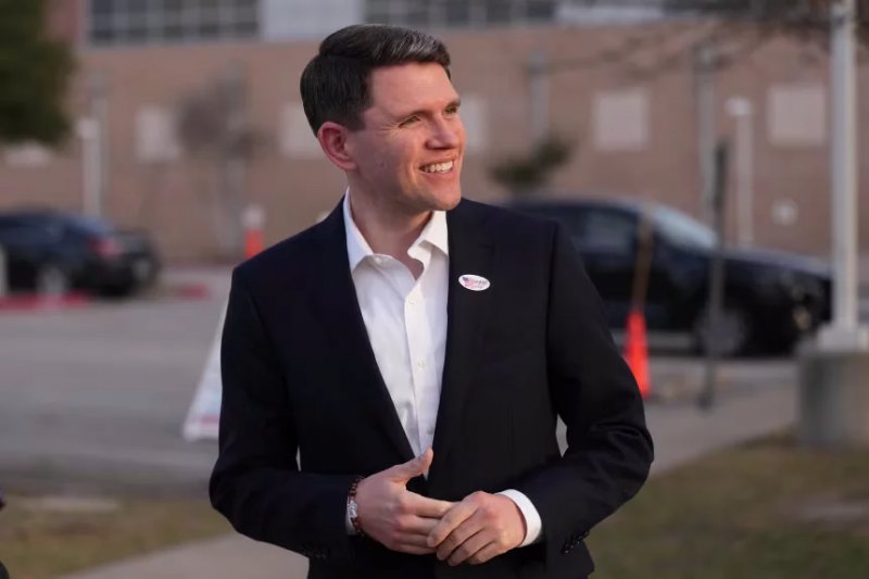 James Talarico wins Democratic primary in Texas Senate race 