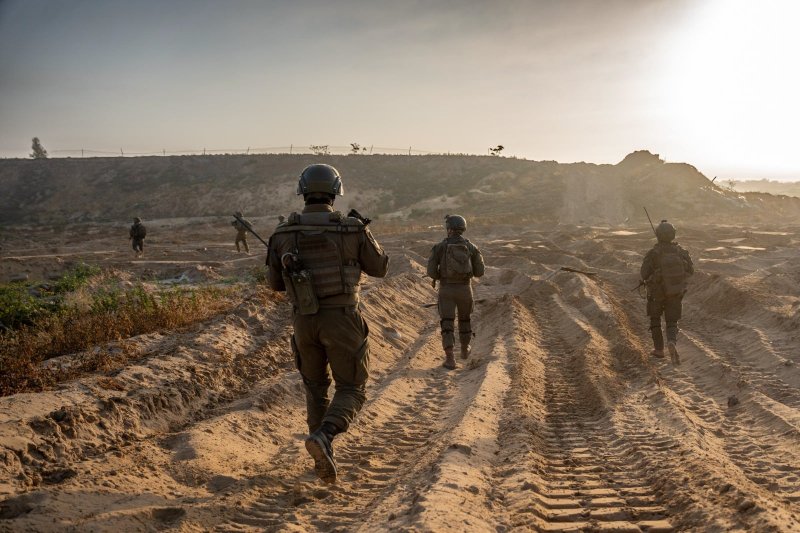 Israeli military mobilizes 100,000 reservists amid war with Iran