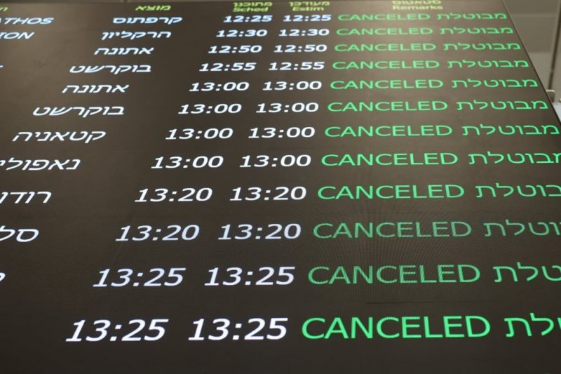 Over 3,400 flights cancelled amid Gulf airspace closure