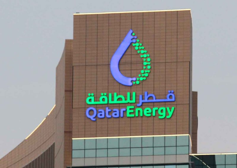 QatarEnergy suspends LNG output after drone strikes