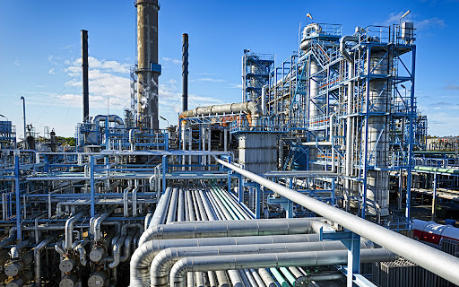 Aramco-backed Chinese refiner cuts output as oil supply tightens