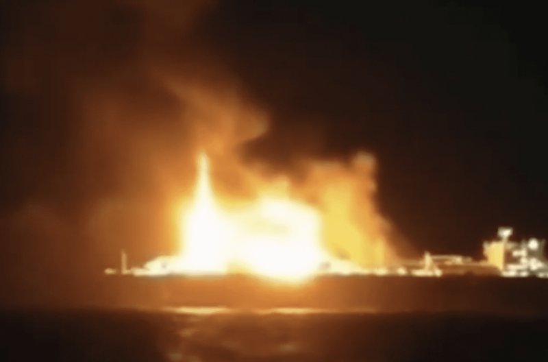 Sanctioned Russian LNG carrier Arctic Metagaz catches fire -  VIDEO  