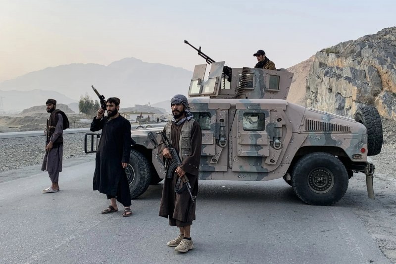 Afghan Taliban ringleader killed as infiltration bid foiled near Torkham -  VIDEO  