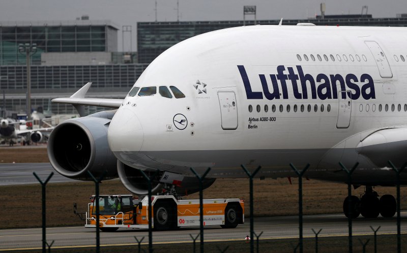 Lufthansa flags risks to aviation from Middle East crisis