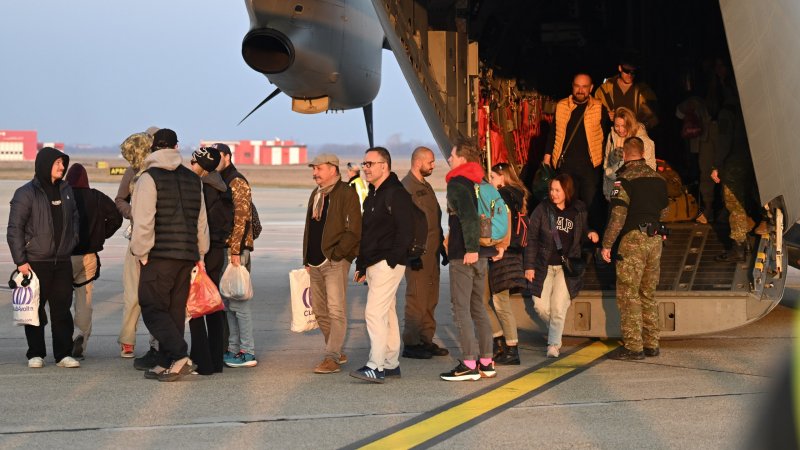 Nearly 24,000 U.S. citizens return home from Middle East since Iran operation 