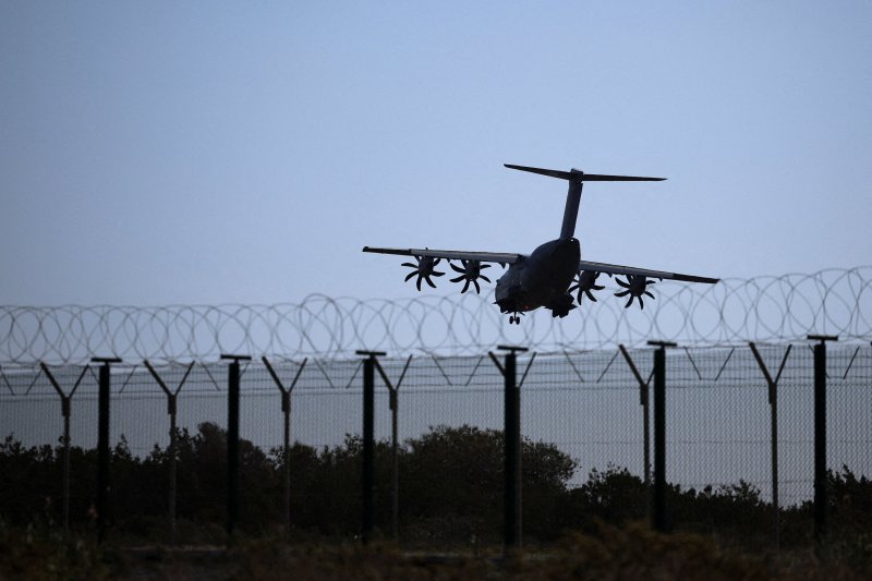 UK counter-drone helicopters arrive in Cyprus 