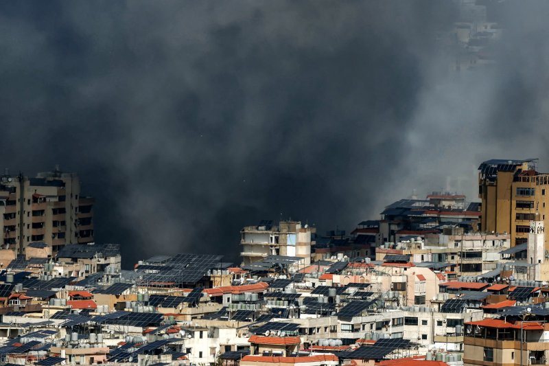 Israel begins new wave of airstrikes on south Beirut -  VIDEO 