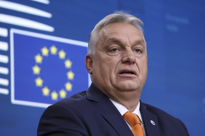 Orban urges EU to lift sanctions on Russian energy