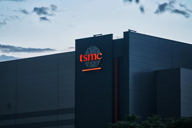 TSMC sales jump on strong AI demand