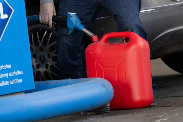 G7, EU hold urgent talks as energy prices surge