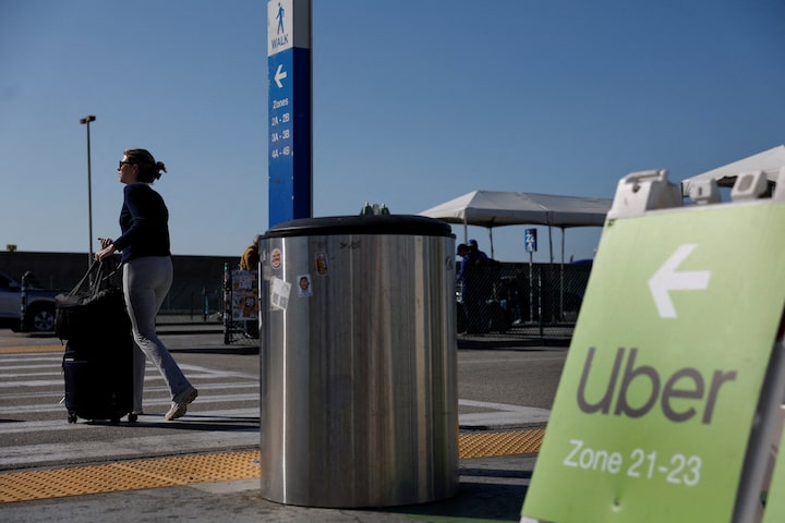 Uber and Zoox team up to bring robotaxis to ride-hailing 