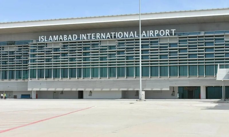 Islamabad airport suspends flights for operational reasons