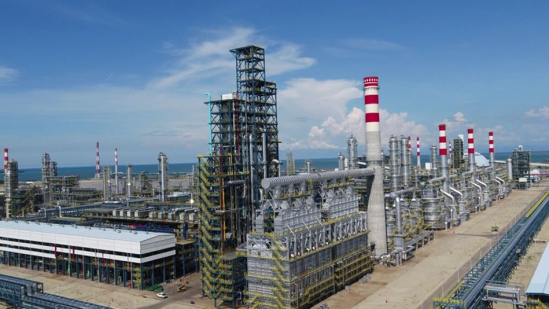 Hengyi Industries to expand petrochemical refinery in Brunei: minister 