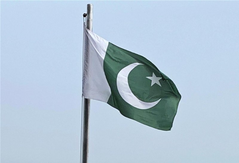 Pakistan ready to host US-Iran talks to end Middle East war