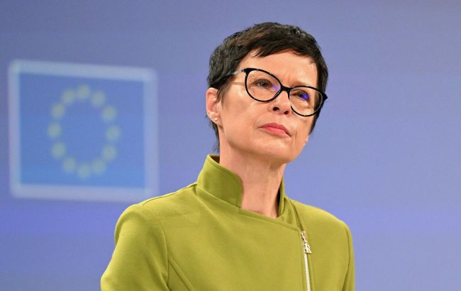 EU says Ukraine cannot join by 2027