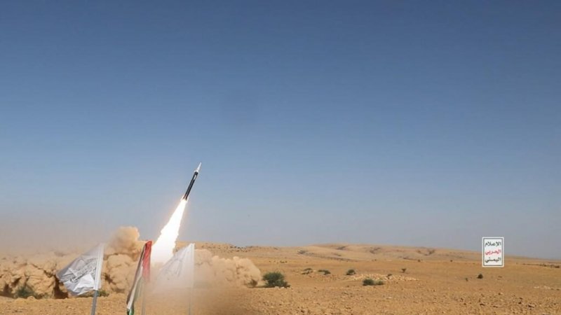 Houthi rebels fire second missile at Israel
