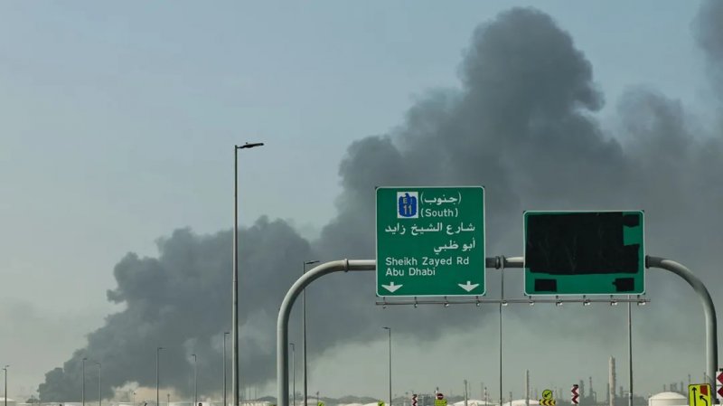 Four injured in Dubai from falling debris