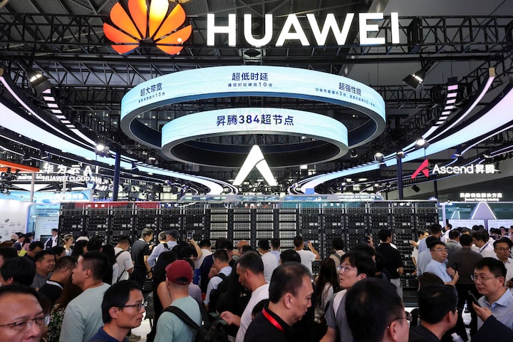Huawei growth slows as cloud revenue falls