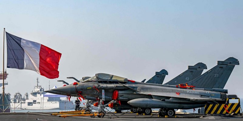 Trump accuses France of denying airspace for US flights