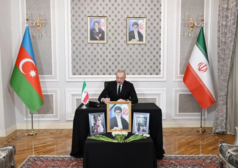 President Aliyev visits Iranian Embassy in Azerbaijan to offer condolences