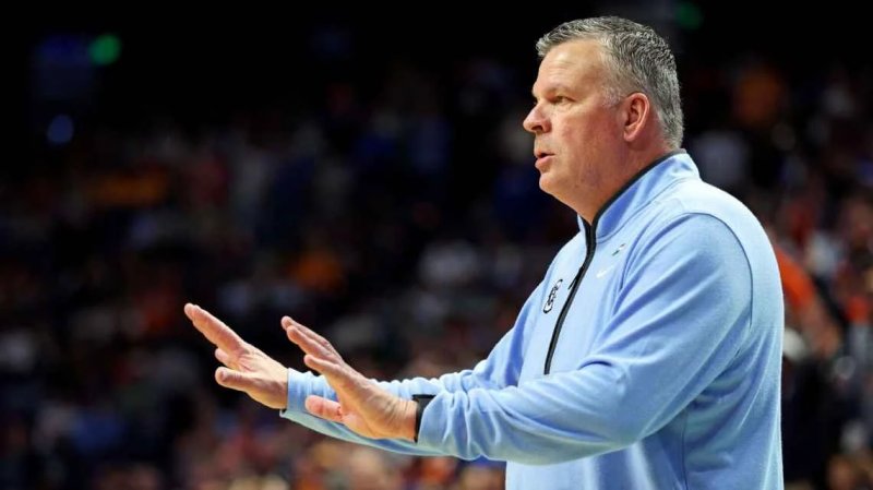 Greg McDermott to step down as Creighton coach after season