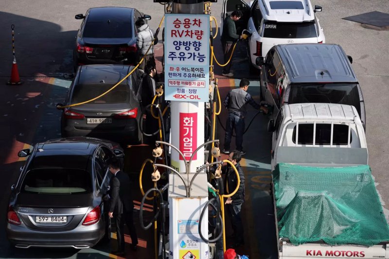 South Korea signals willingness to contribute to efforts to reopen Strait of Hormuz 